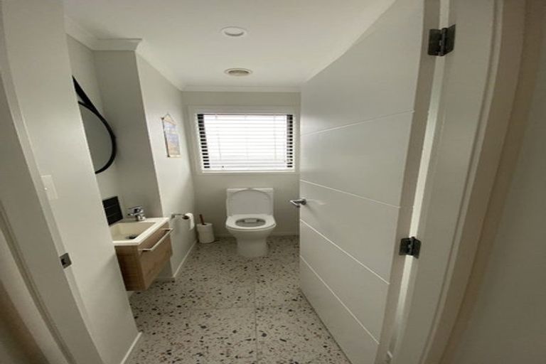 Photo of property in 38 Kiritiana Close, Pyes Pa, Tauranga, 3112