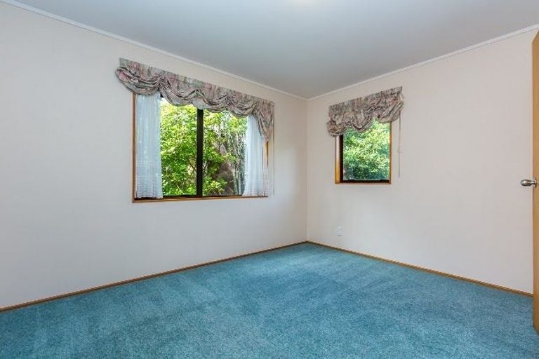 Photo of property in 2/38 Heathcote Road, Castor Bay, Auckland, 0620