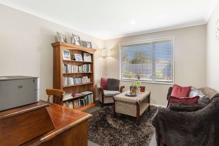 Photo of property in 52 Fairfield Way, Rolleston, 7614