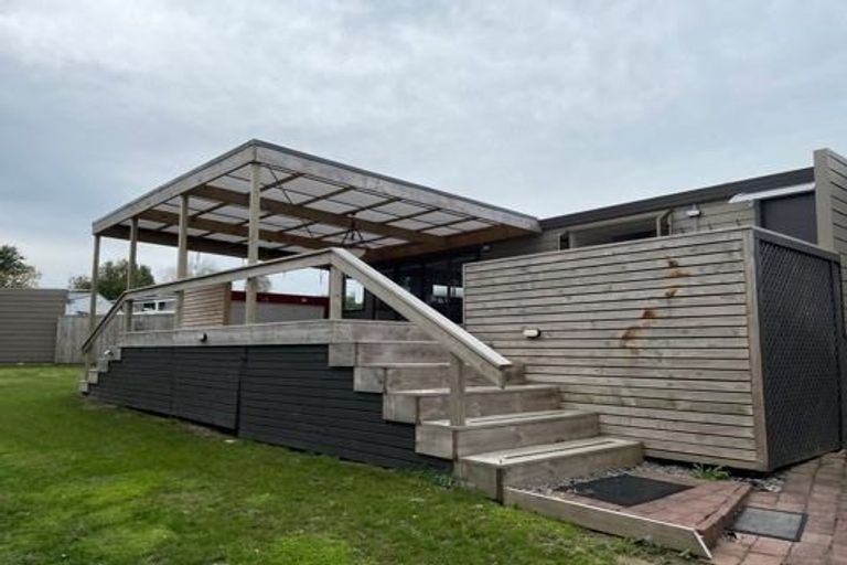 Photo of property in 18 Kaanapali Place, Wattle Downs, Auckland, 2103