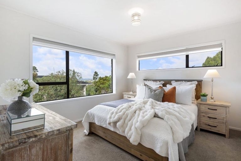 Photo of property in 1/94 Glamorgan Drive, Torbay, Auckland, 0630