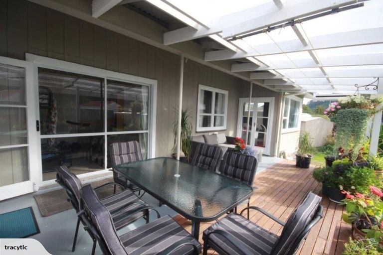 Photo of property in 30 Fenruss Street, Fairy Springs, Rotorua, 3015