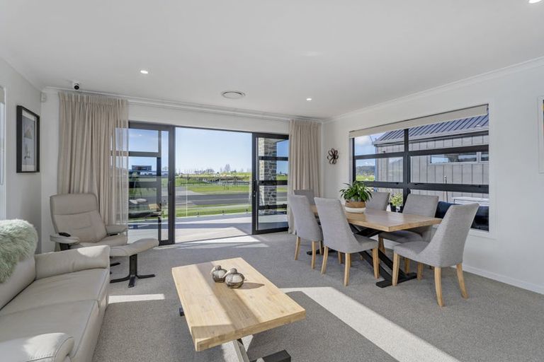 Photo of property in 259 Kupe Drive, Whitianga, 3510