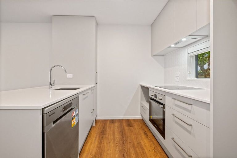 Photo of property in 3/21 Linwood Avenue, Linwood, Christchurch, 8011