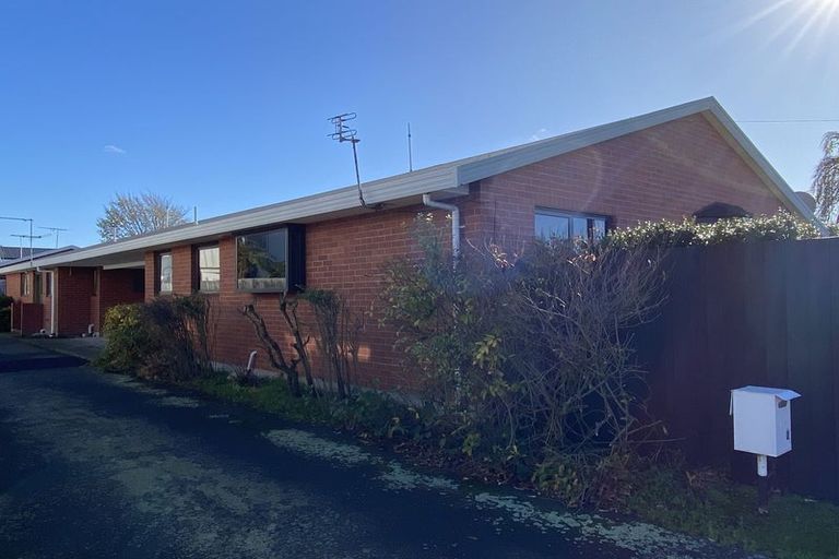 Photo of property in 1/61 Caledonian Road, St Albans, Christchurch, 8014