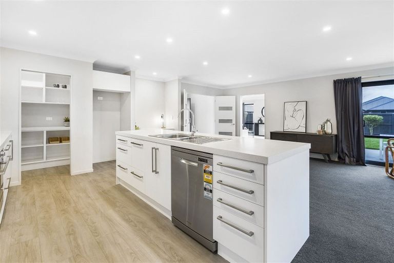 Photo of property in 6 Denimes Crescent, Rolleston, 7614