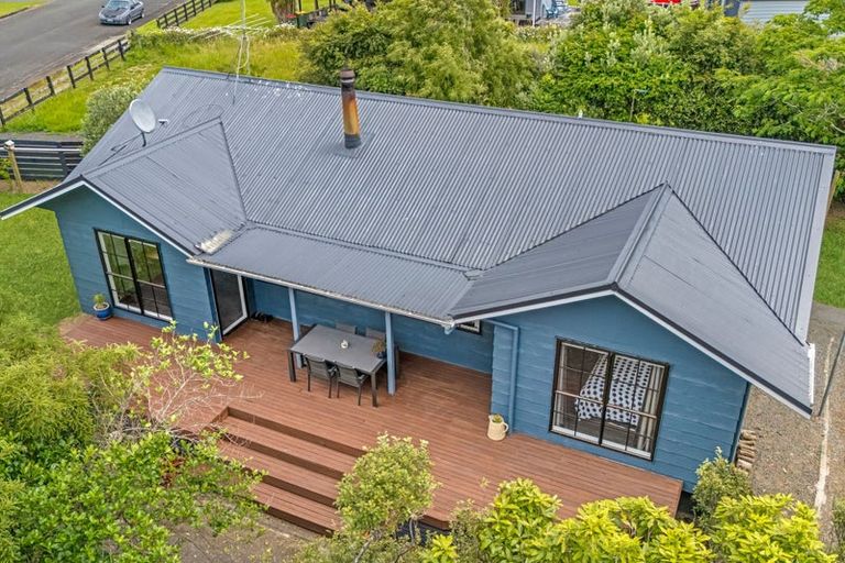 Photo of property in 21 Greenfield Road, Pollok, Waiuku, 2684