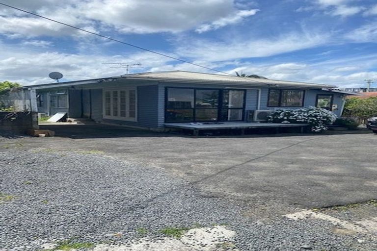 Photo of property in 9 Mahia Road, Manurewa, Auckland, 2102