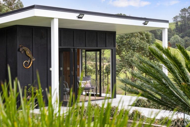 Photo of property in 331 Pukapuka Road, Pohuehue, Warkworth, 0983