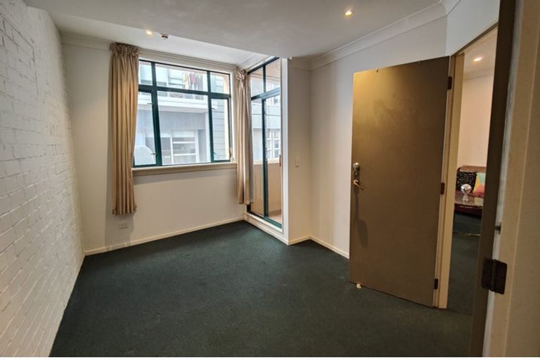 Photo of property in Vicino Apartments, 27/33 Taranaki Street, Te Aro, Wellington, 6011