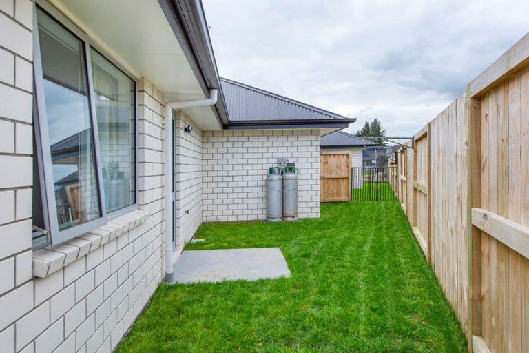 Photo of property in 126 Te Manatu Drive, Huntington, Hamilton, 3210