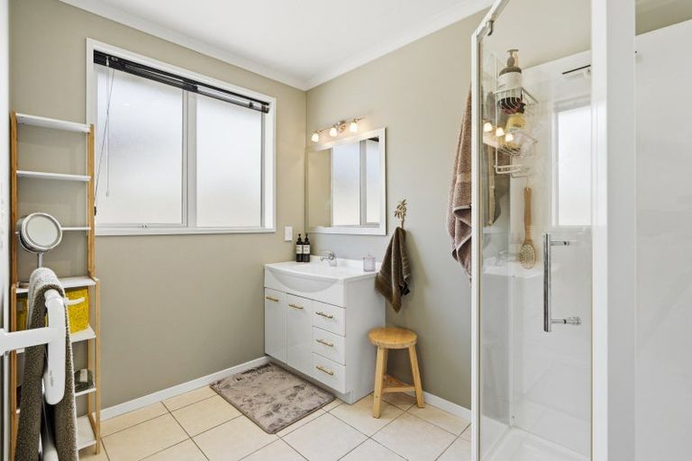 Photo of property in 6b Reid Avenue, Mosgiel, 9024