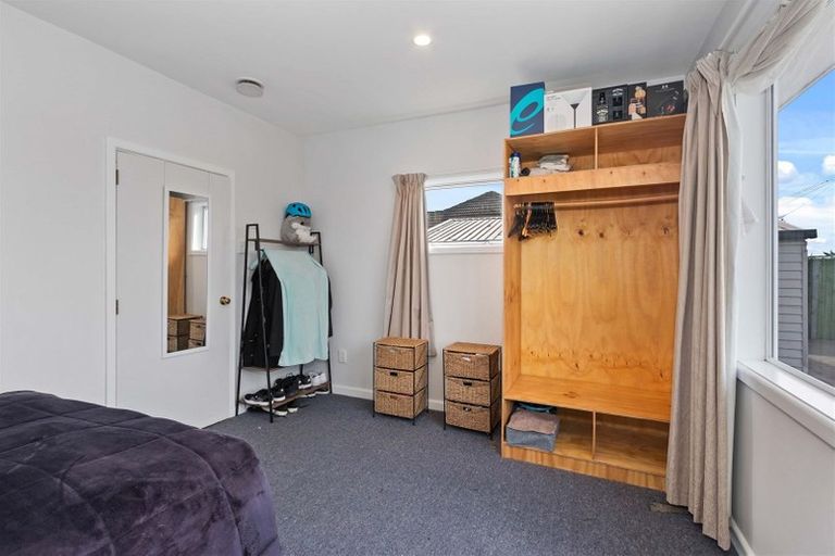 Photo of property in 108 Springs Road, Hornby, Christchurch, 8042