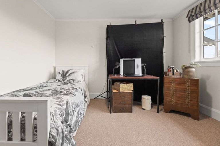 Photo of property in 129 Mays Road, St Albans, Christchurch, 8052