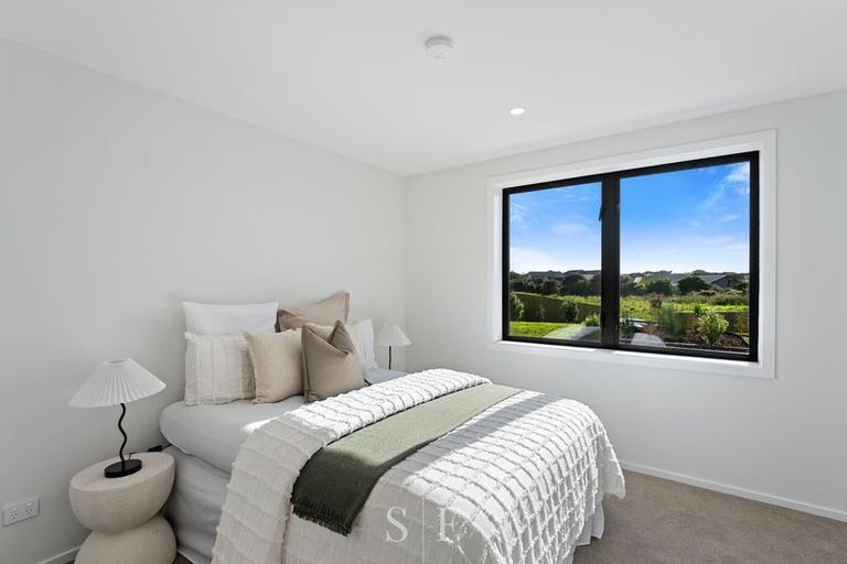 Photo of property in 40 Anderson Park Drive, Waikanae, 5036