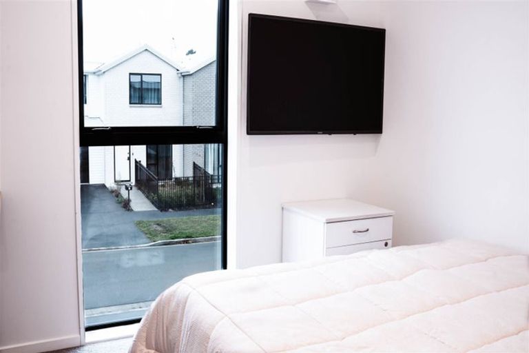 Photo of property in 55 Miromiro Street, Broomfield, Christchurch, 8042