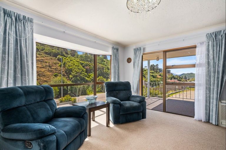 Photo of property in 68 Wairau Road, Picton, 7220
