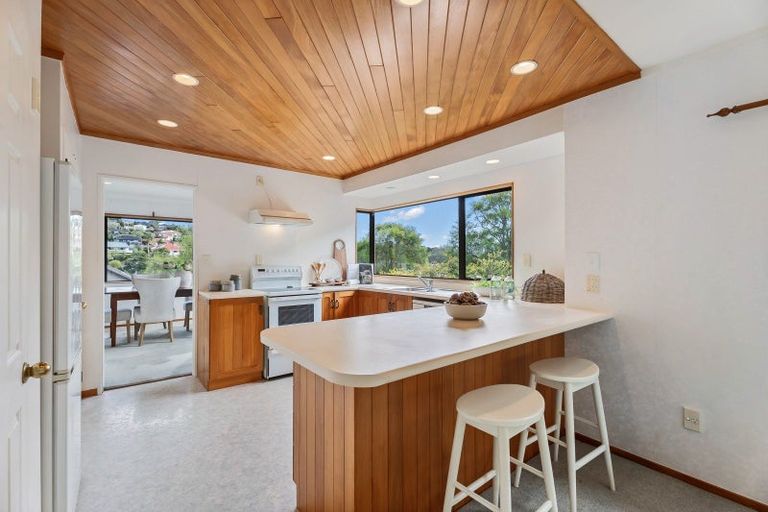 Photo of property in 24 Bayside Drive, Browns Bay, Auckland, 0630