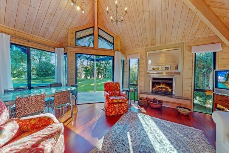 Photo of property in 79 Tangiteroria Lane, Pauanui, Hikuai, 3579