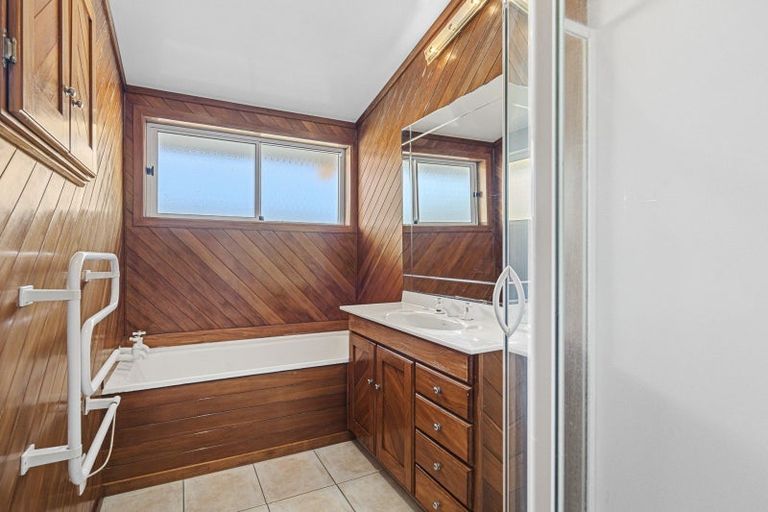 Photo of property in 28c Wallath Road, Westown, New Plymouth, 4310