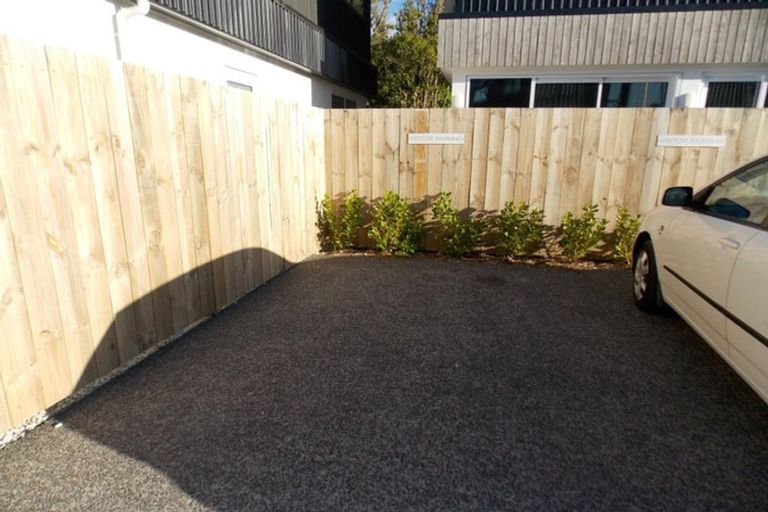 Photo of property in 12/6u Bushland Grove, Paparangi, Wellington, 6037