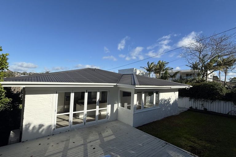 Photo of property in 10 Zealandia Road, Manly, Whangaparaoa, 0930