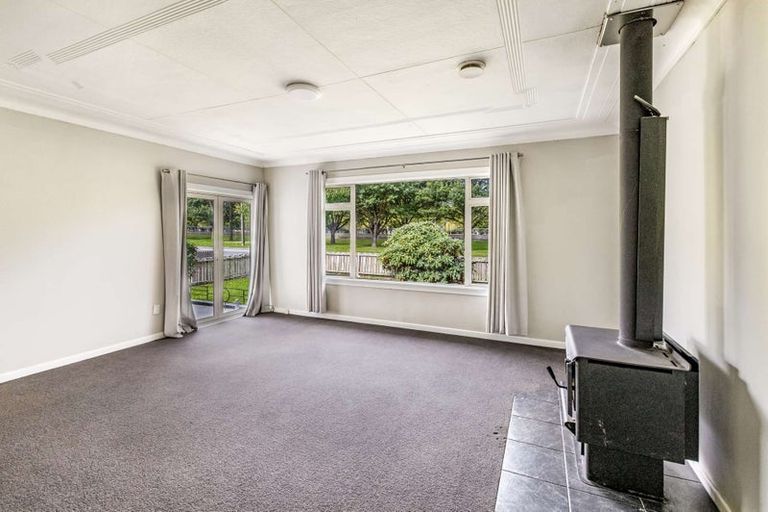 Photo of property in 32 Railway Esplanade, East Gore, Gore, 9710