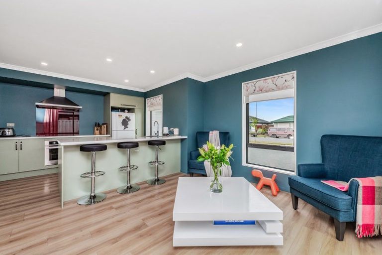 Photo of property in 6 Lady Isaac Drive, Rolleston, 7615