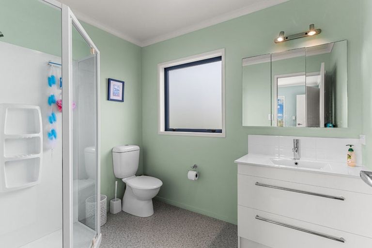 Photo of property in 5 Riverview Place, Waipu, 0582