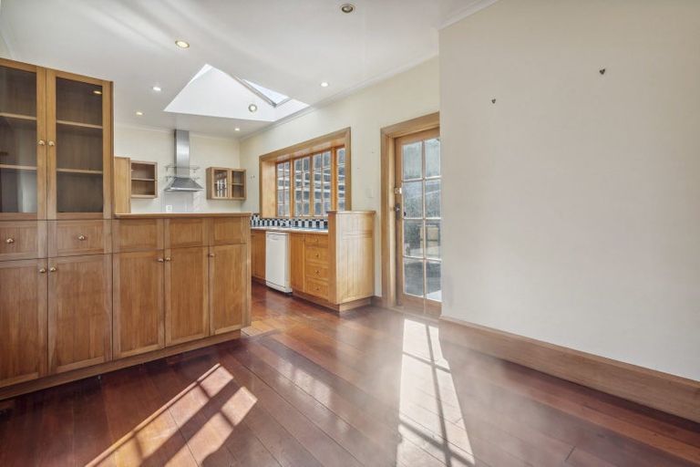 Photo of property in 6 Hataitai Road, Hataitai, Wellington, 6021