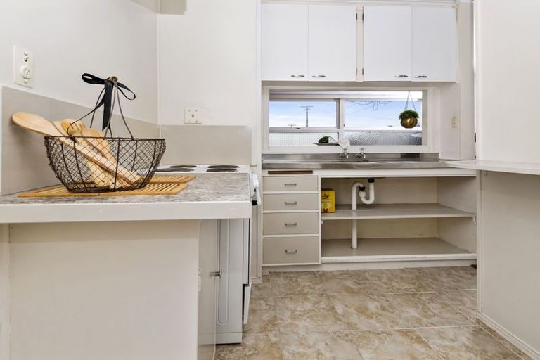 Photo of property in 1/10 Lotus Lane, Mangere East, Auckland, 2024