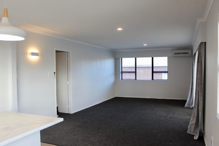 Photo of property in 1/21 Fulford Street, New Plymouth, 4310