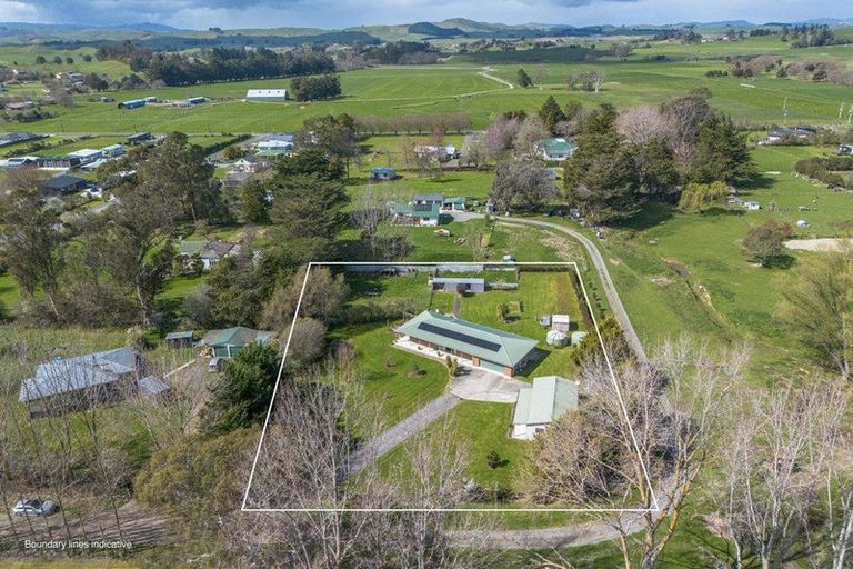 Photo of property in 8a Knorp Street, Otane, 4202