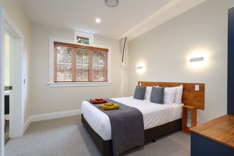 Photo of property in 319 Hardy Street, Nelson, 7010