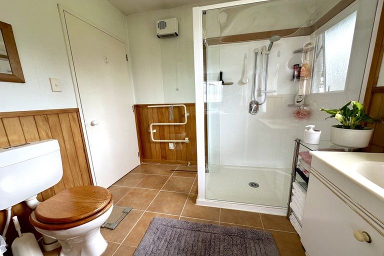 Photo of property in 46 Cunningham Street, Grasmere, Invercargill, 9810