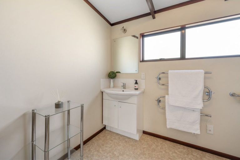 Photo of property in 5 Newcastle Street, Clyde, 9330