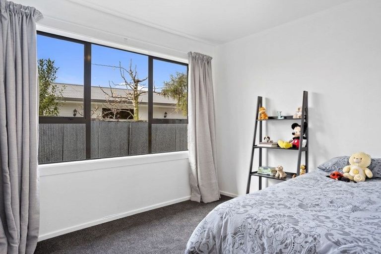 Photo of property in 15 Palmer Street, Rangiora, 7400