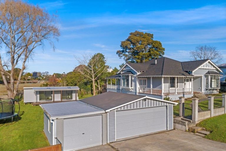 Photo of property in 2 Cobden Street, Gisborne, 4010