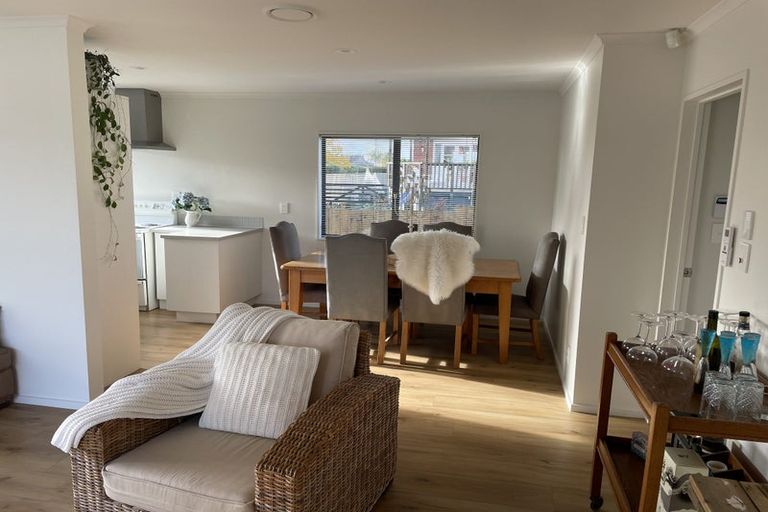 Photo of property in 323 Hobsonville Road, Hobsonville, Auckland, 0618