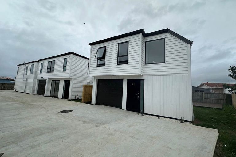Photo of property in 60c Heybridge Street, Manurewa, Auckland, 2102