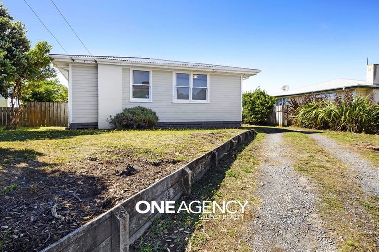 Photo of property in 95 Te Pene Avenue, Titahi Bay, Porirua, 5022