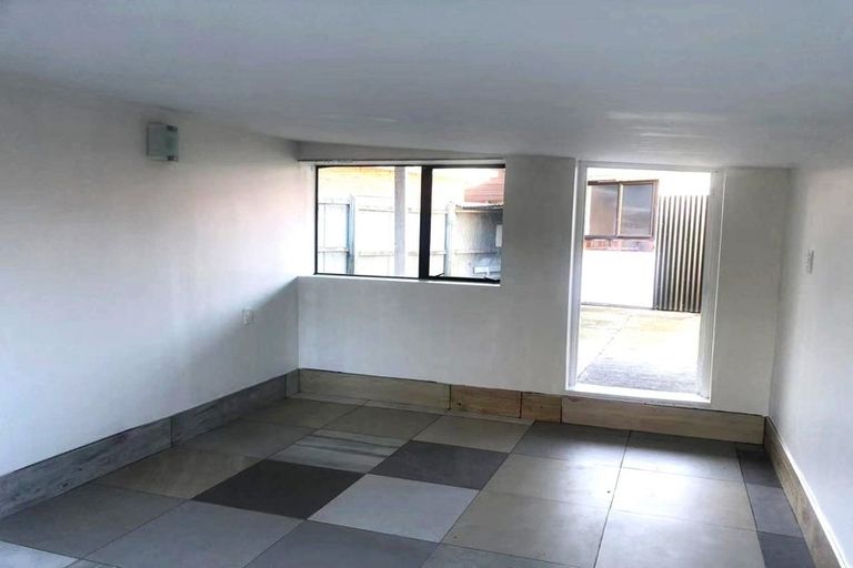 Photo of property in 20 Staveley Street, Avonhead, Christchurch, 8042