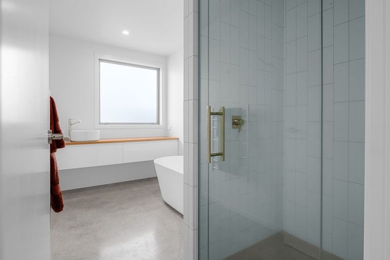 Photo of property in 77 Alan Livingston Drive, Cambridge, 3434