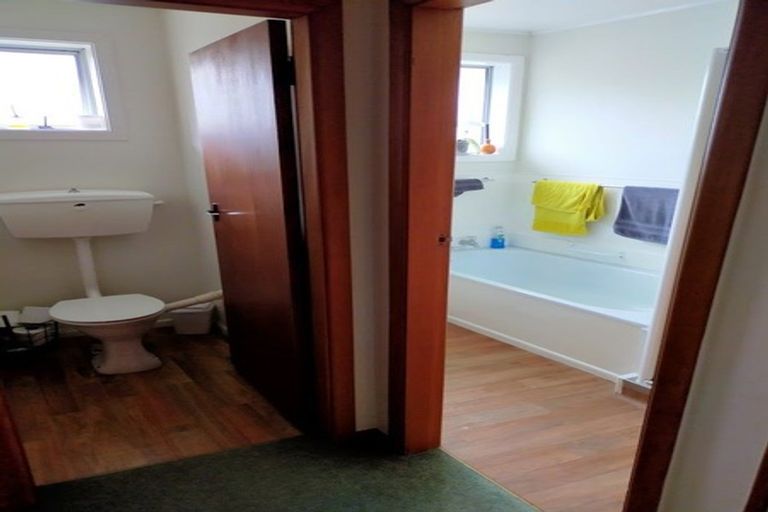 Photo of property in 2/10 Prossers Road, Saint Martins, Christchurch, 8022