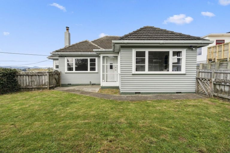 Photo of property in 163 Broderick Road, Johnsonville, Wellington, 6037