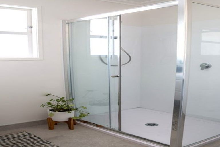 Photo of property in 1/4 Linklater Avenue, Bellevue, Tauranga, 3110