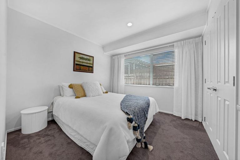 Photo of property in 1/22 Septimus Place, Henderson, Auckland, 0612