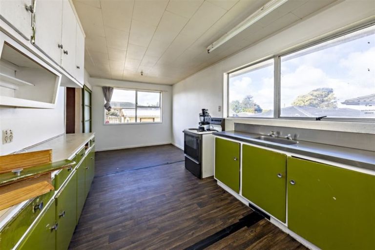 Photo of property in 87 Friedlanders Road, Manurewa, Auckland, 2102