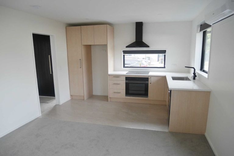 Photo of property in 1/407 Hereford Street, Linwood, Christchurch, 8011