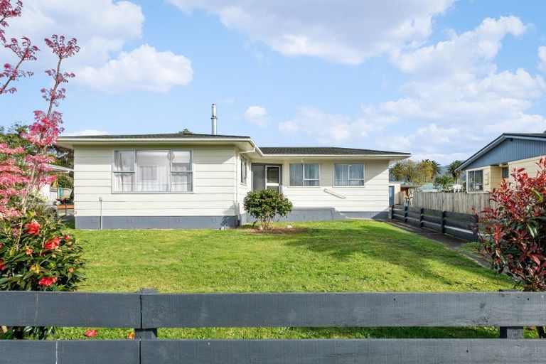 Photo of property in 13 Galbraith Street, Waihi, 3610